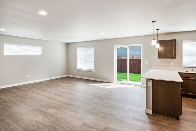 Photo - Newly Built 5BD 2.5BA in LSSD House