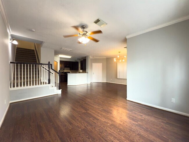 Foto del edificio - 5227 Brinkman Ct