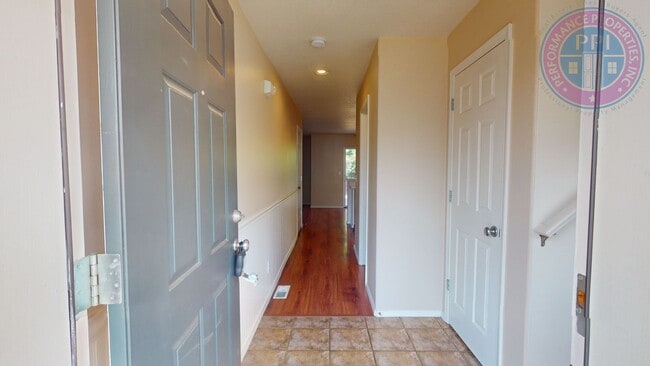 Photo - Bethany - Central Air, modern Pet Friendly, Near Intel/Nike, Excellent Schools House