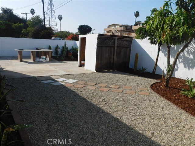 Foto del edificio - 1025 W 130th St