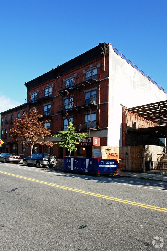Building Photo - The Lubin Center