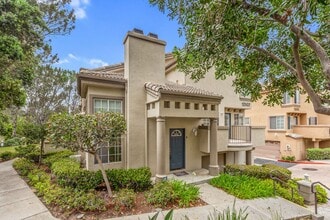 Building Photo - 12507 El Camino Real