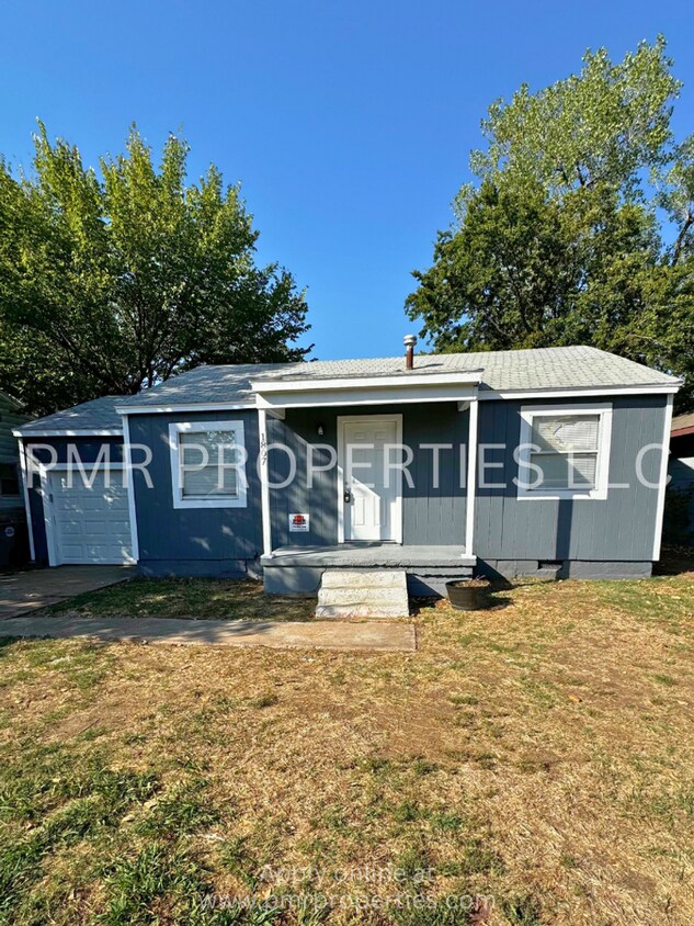 Foto principal - 2 Bedrooms / 1 Bathroom House