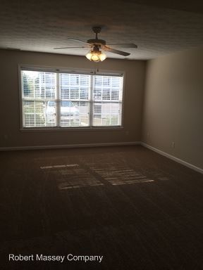 Building Photo - 248 Miles Dr