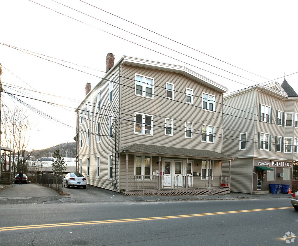 Building Photo - 1096-1100 E Main St