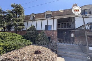 Building Photo - 2700 S Holly St