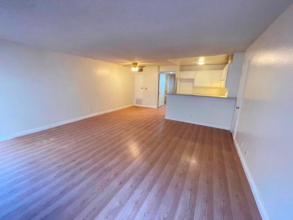 Primary Photo - 10225 Hillhaven Ave
