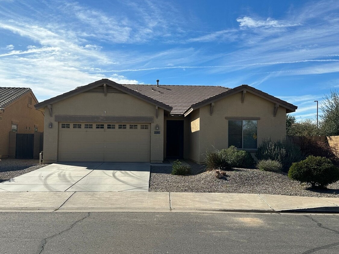 Primary Photo - Beautiful 4 bedroom 2 bath home -- COMING ...