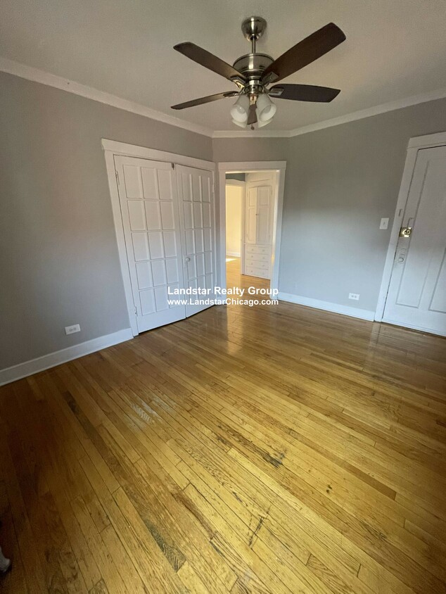 Primary Photo - 1706 W Albion Ave