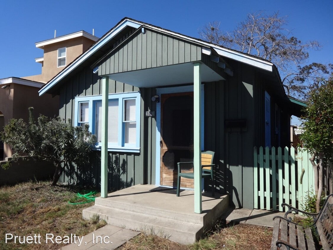 Foto principal - 1 br, 1 bath House - 4978 Narragansett Avenue