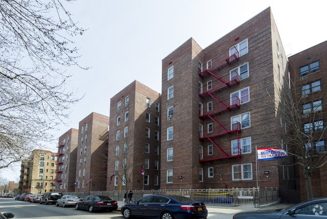 148-48 88th Ave - Kings Park 148