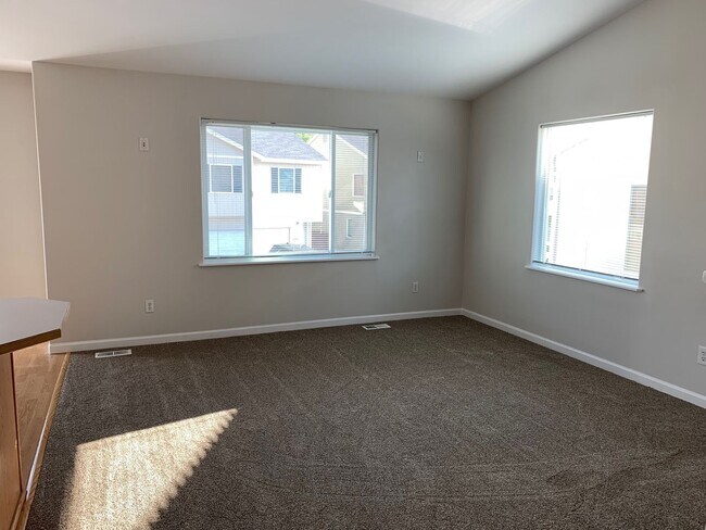 Foto del edificio - 6388 Fairweather Dr