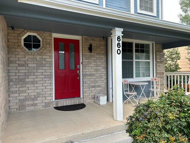Foto del edificio - Broadmoor Glen 4 bedroom home