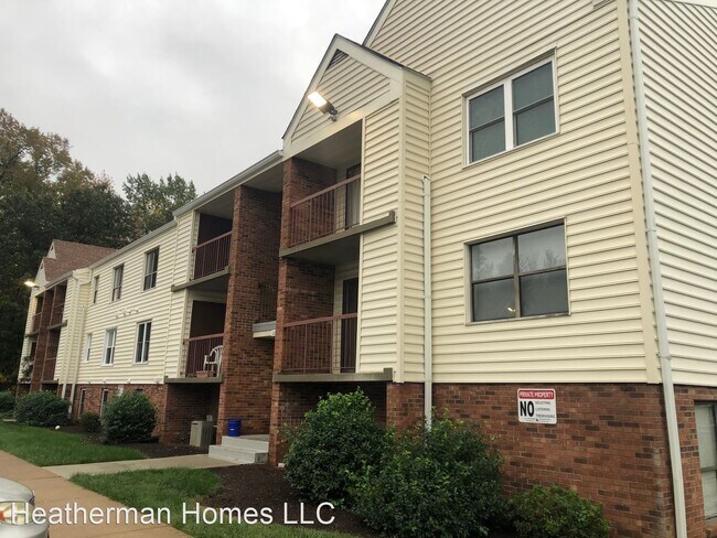 Foto del edificio - 2 br, 1 bath House - 200 Chesterfield Ln #302