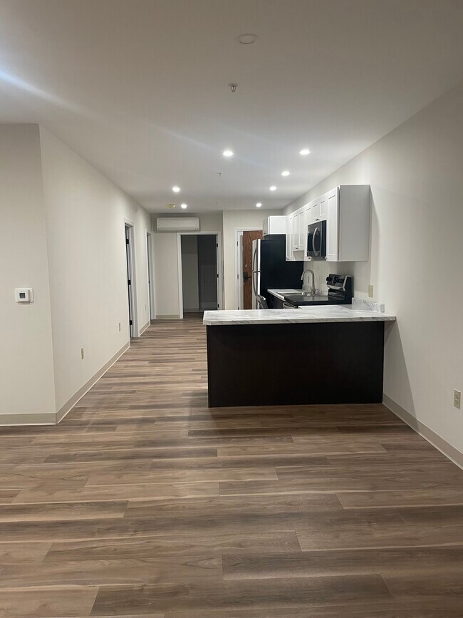 65 Northgate Plz, Morristown, VT 05661 Apartments in Morristown, VT