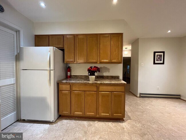 Foto del edificio - 12701 Pinecrest Rd