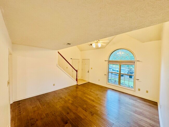 Foto del edificio - 2453 Prescott Ln