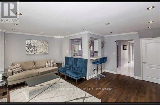 Building Photo - 4154 Beacon Ln