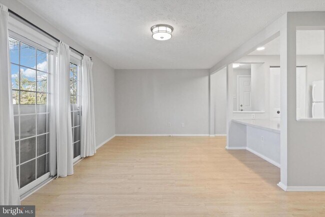Building Photo - 8385 Brockham Dr
