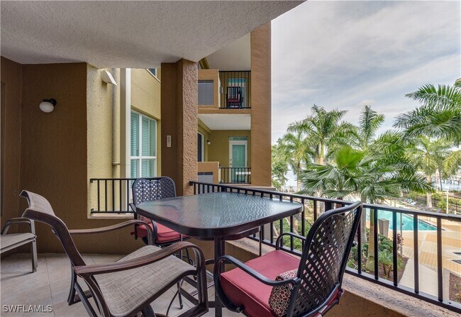Foto del edificio - 2825 Palm Beach Blvd