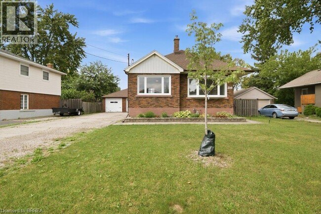 Building Photo - 310 Caledon Ave