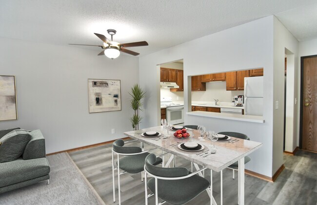 Foto del edificio - 10441 Greenbrier Rd