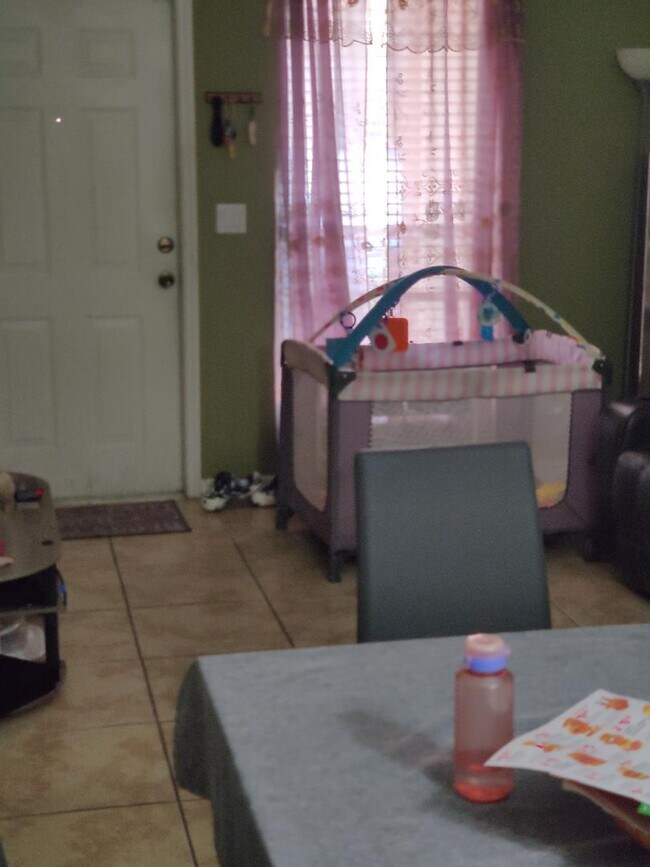 Foto del edificio - 6706 SW 115th Ct