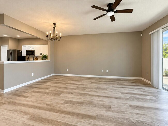 Foto del edificio - 5032 Pond Ridge Dr