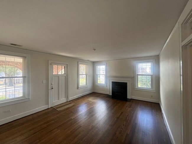 Building Photo - 2521-2521 Burney Dr