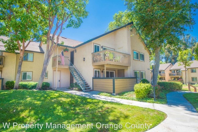 Building Photo - 20885 Serrano Creek Rd