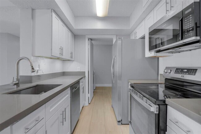Foto del edificio - 5780 Rock Island Rd