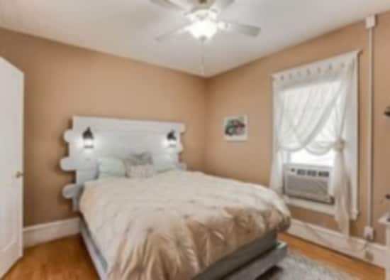 Foto del edificio - 896 Westminster St