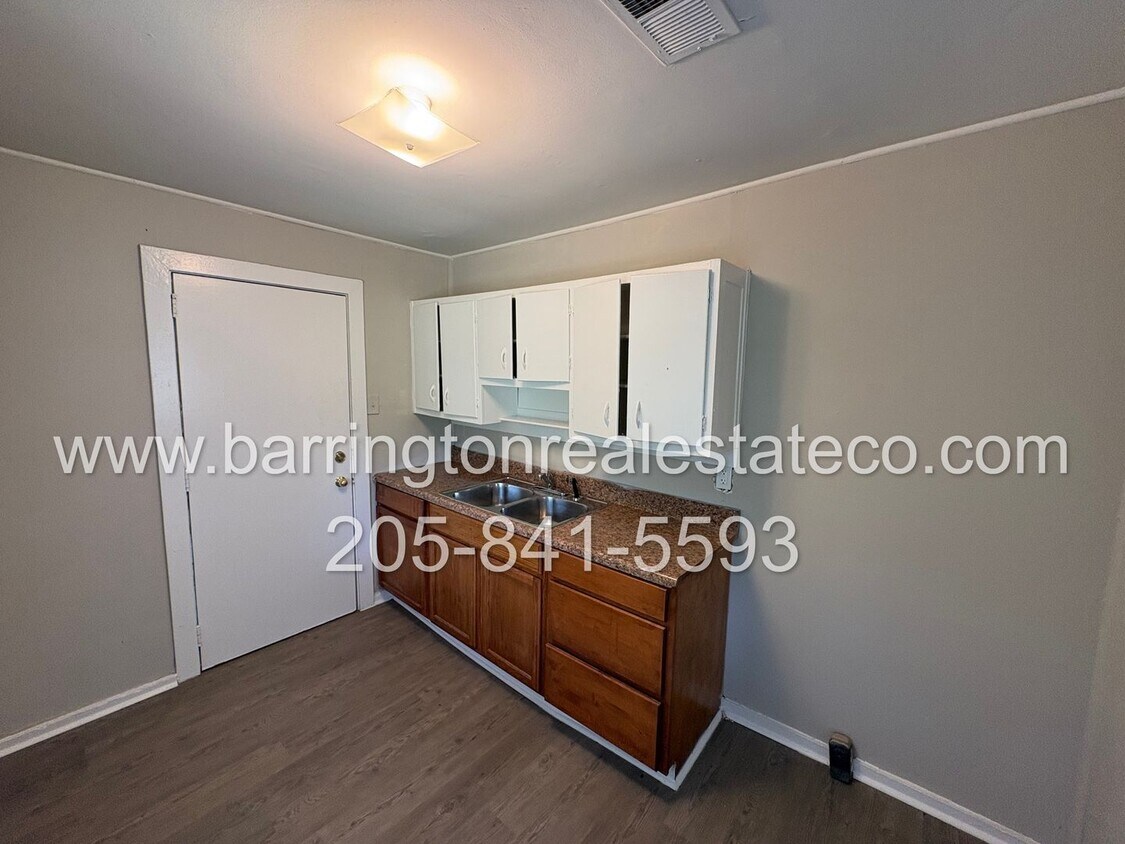 Foto del edificio - 1848 Alemeda Ave SW