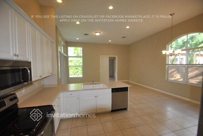 Foto del edificio - 6880 Houlton Cir