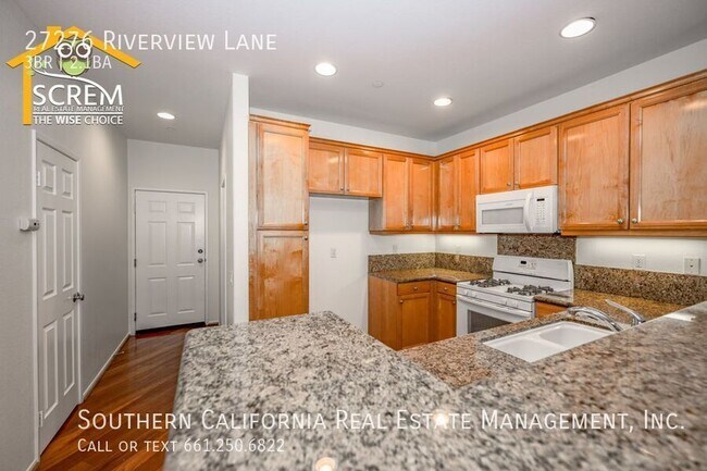 Building Photo - 27276 Riverview Ln