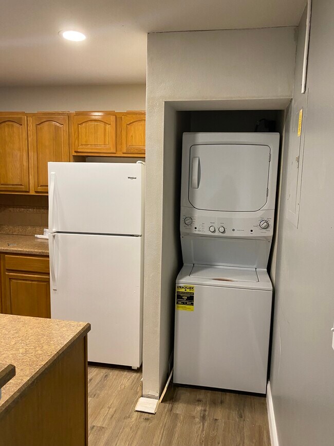 Foto del edificio - 1431 Sheafe Ave NE