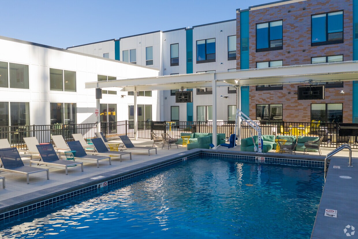 Proxi Lawrence Apartments - Lawrence 