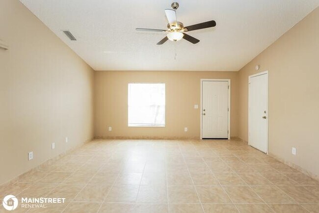 Foto del edificio - 502 Whitehall Ave SW, Palm Bay, FL 32908