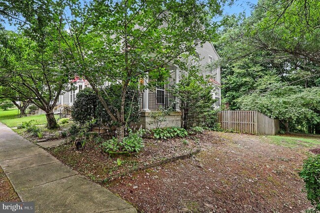 Building Photo - 4872 Ebb Tide Ct