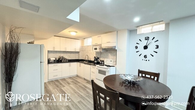 Building Photo - Modern 1-Bedroom Basement Unit in Mississa...