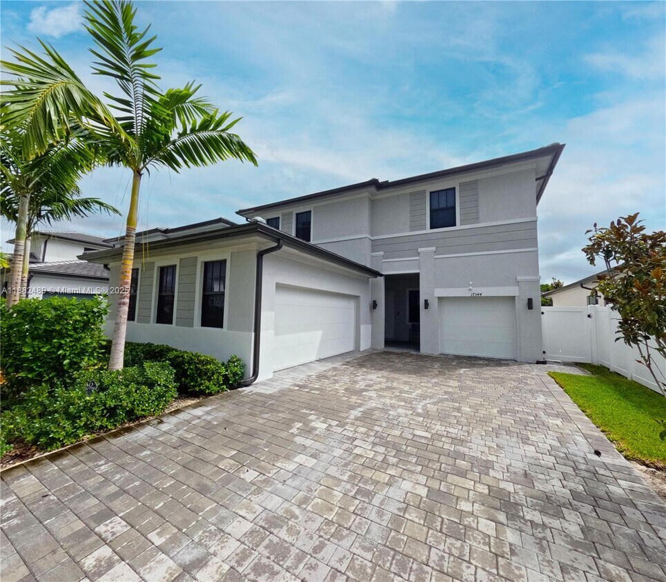 Primary Photo - 17344 SW 46th St