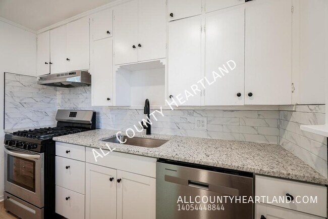 Foto del edificio - 208 W Kittyhawk Dr