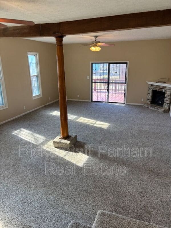 Building Photo - 1516 Shepherd Dr