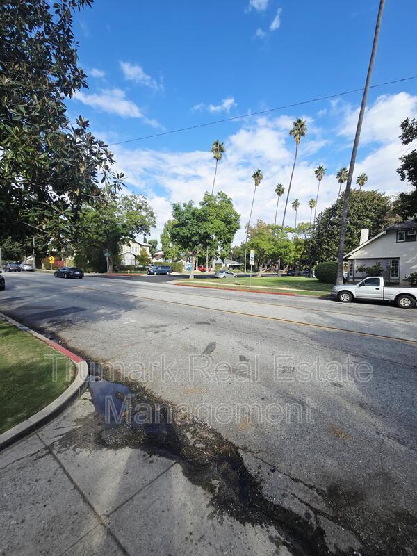 Foto del edificio - 1705 Fremont Ave