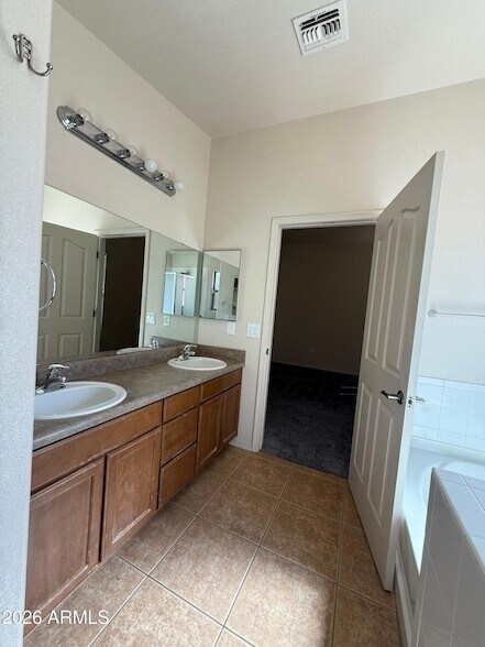 Foto del edificio - 3388 Zion Ct