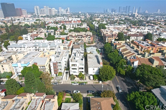 Foto del edificio - 1435 S Bentley Ave