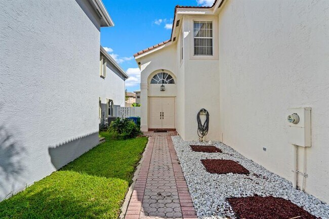 Building Photo - 16255 SW 26th St