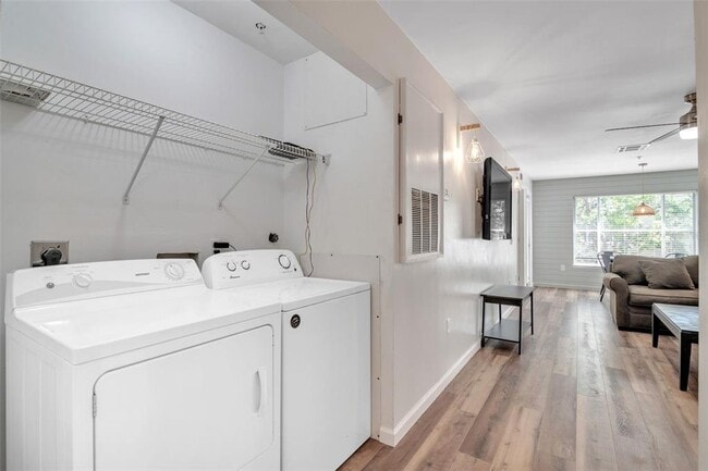 Foto del edificio - 3800 SW 20th Ave