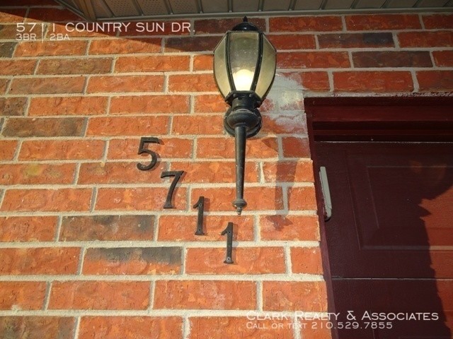 Building Photo - 5711 Country Sun Dr., San Antonio, TX. 78244