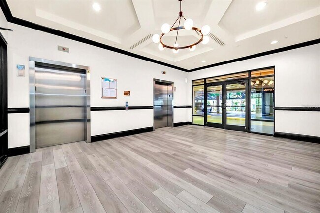 Foto del edificio - 14200 Avalon Rd